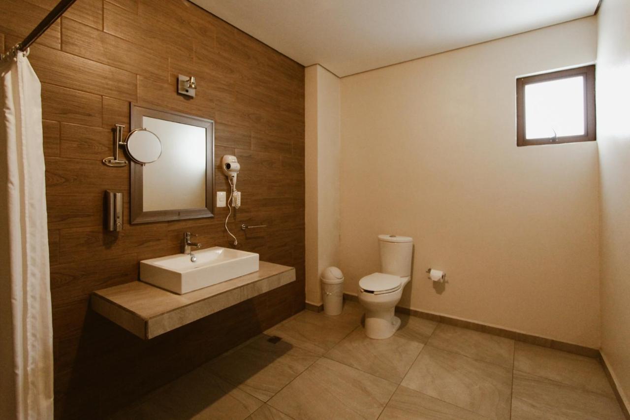 Hotel Guiva Aeropuerto Oaxaca المظهر الخارجي الصورة